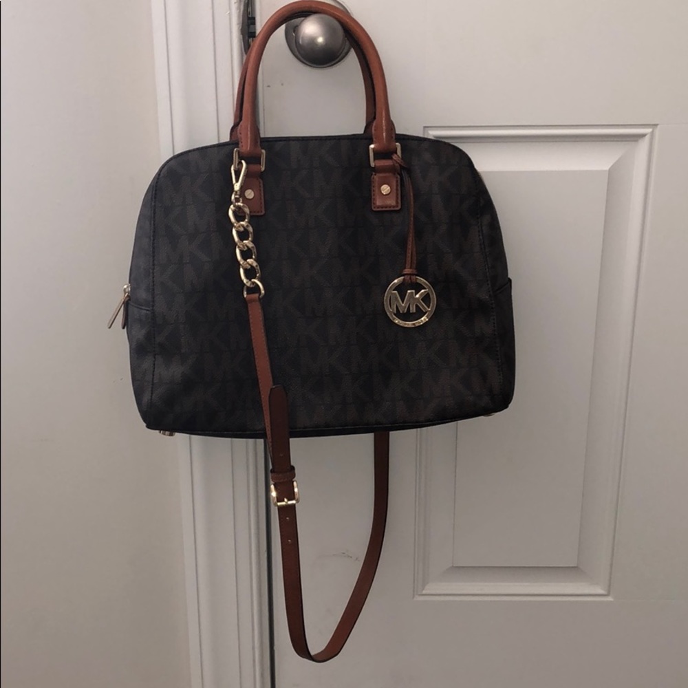 Micheal Kors bag